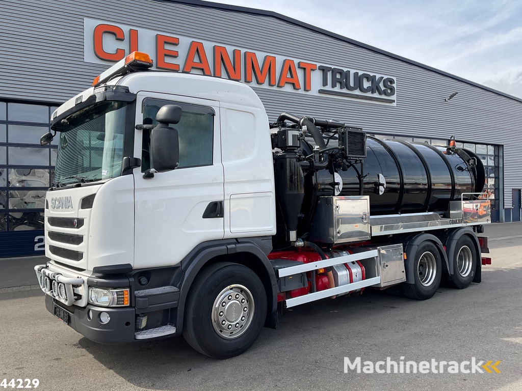 Scania G 440 6x4 Saugwagen