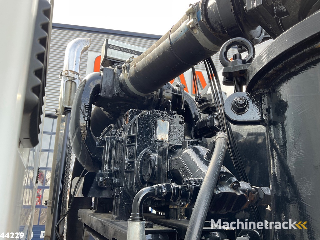 Scania G 440 6x4 Saugwagen