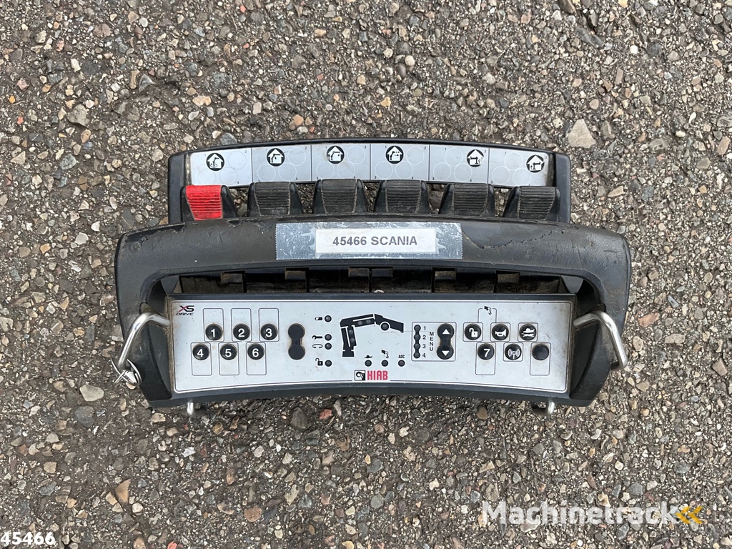 Scania P 400 Retarder Hiab 8 Tonmeter laadkraan