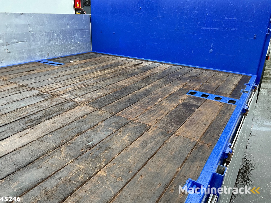 Mercedes-Benz Actros 1833 Euro 6 HMF 21 Tonmeter laadkraan