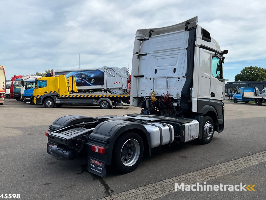 Mercedes-Benz Actros 1842 Mega GigaSpace MirrorCam