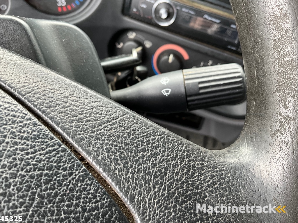 DAF FA 45 LF 180 HMF 7 Tonmeter laadkraan