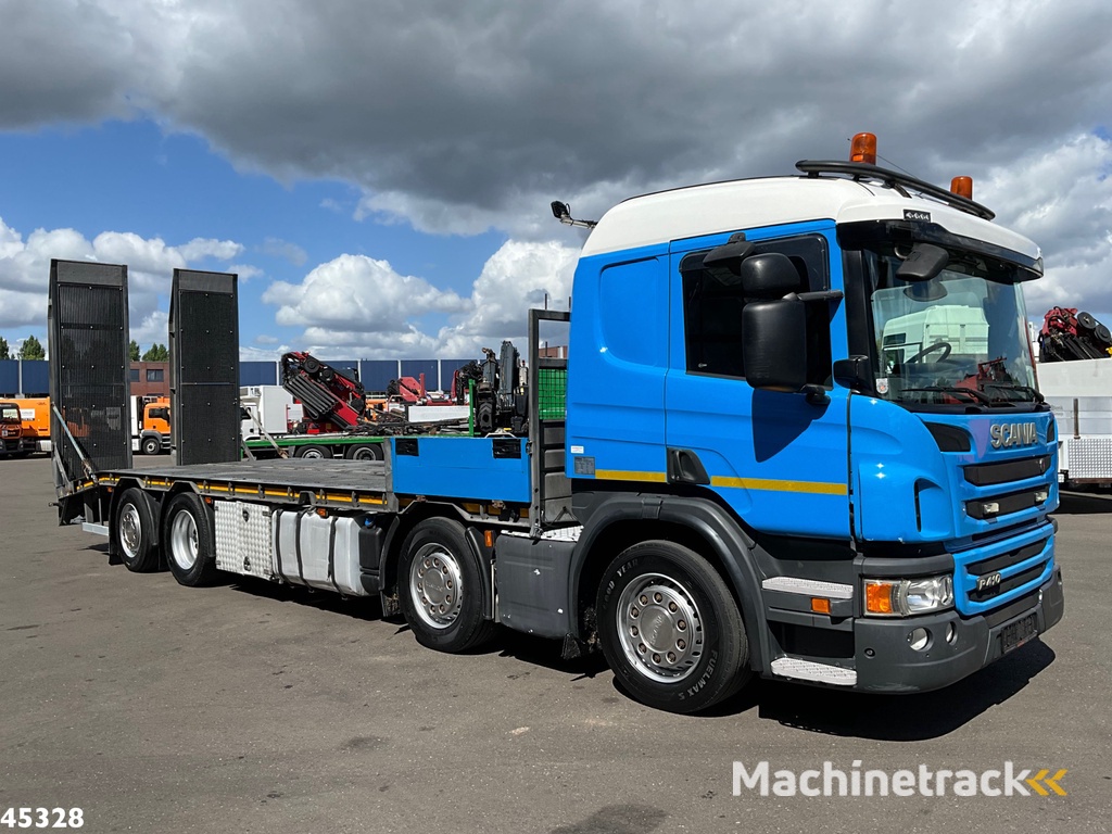 Scania P 410 8x2 Euro 6 Retarder Autotransporter met hydraulische oprijrampen