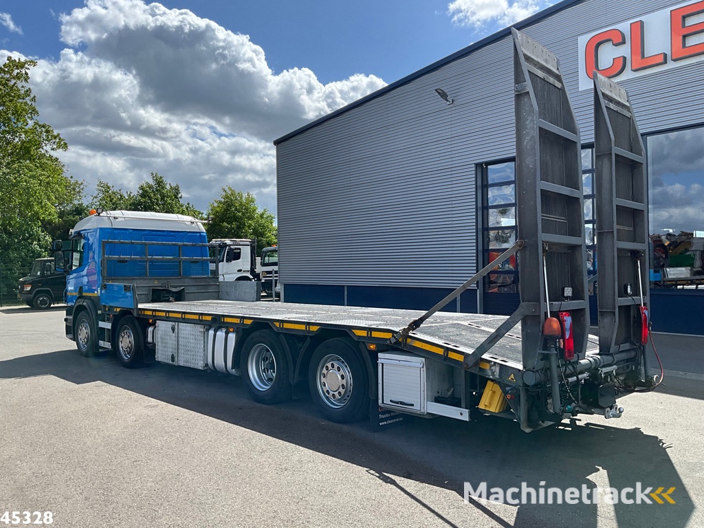 Scania P 410 8x2 Euro 6 Retarder Autotransporter met hydraulische oprijrampen