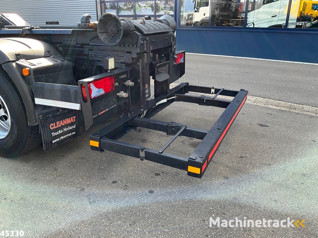 MAN TGS 26.360 6x4 Hiab 12 Tonmeter laadkraan