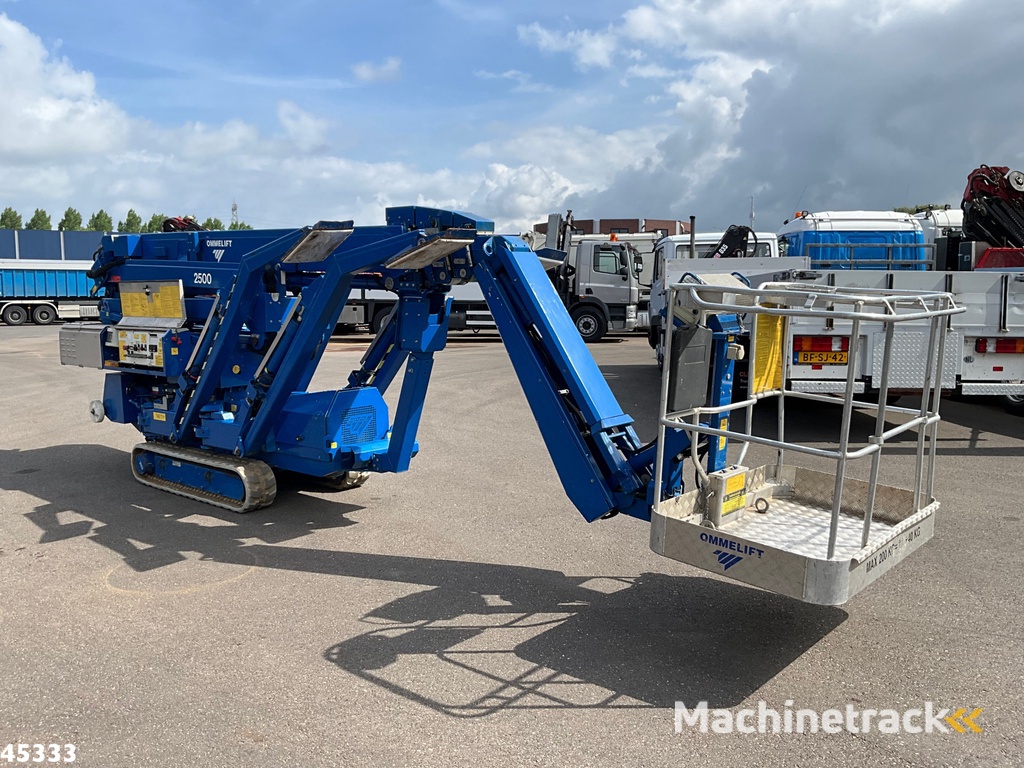 OMMELIFT 25.00 RXJ Rups hoogwerker met knikgiek