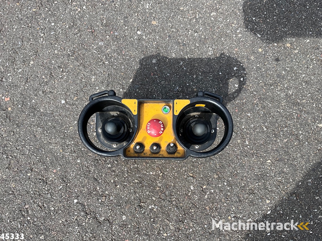 OMMELIFT 25.00 RXJ Rups hoogwerker met knikgiek