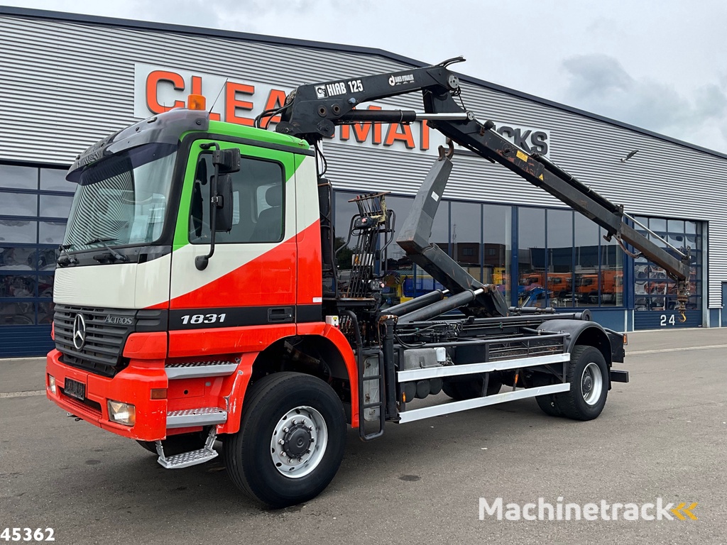 Mercedes-Benz Actros 1931 AK 4x4 Hiab 12 Tonmeter laadkraan