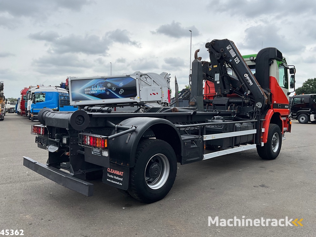 Mercedes-Benz Actros 1931 AK 4x4 Hiab 12 Tonmeter laadkraan