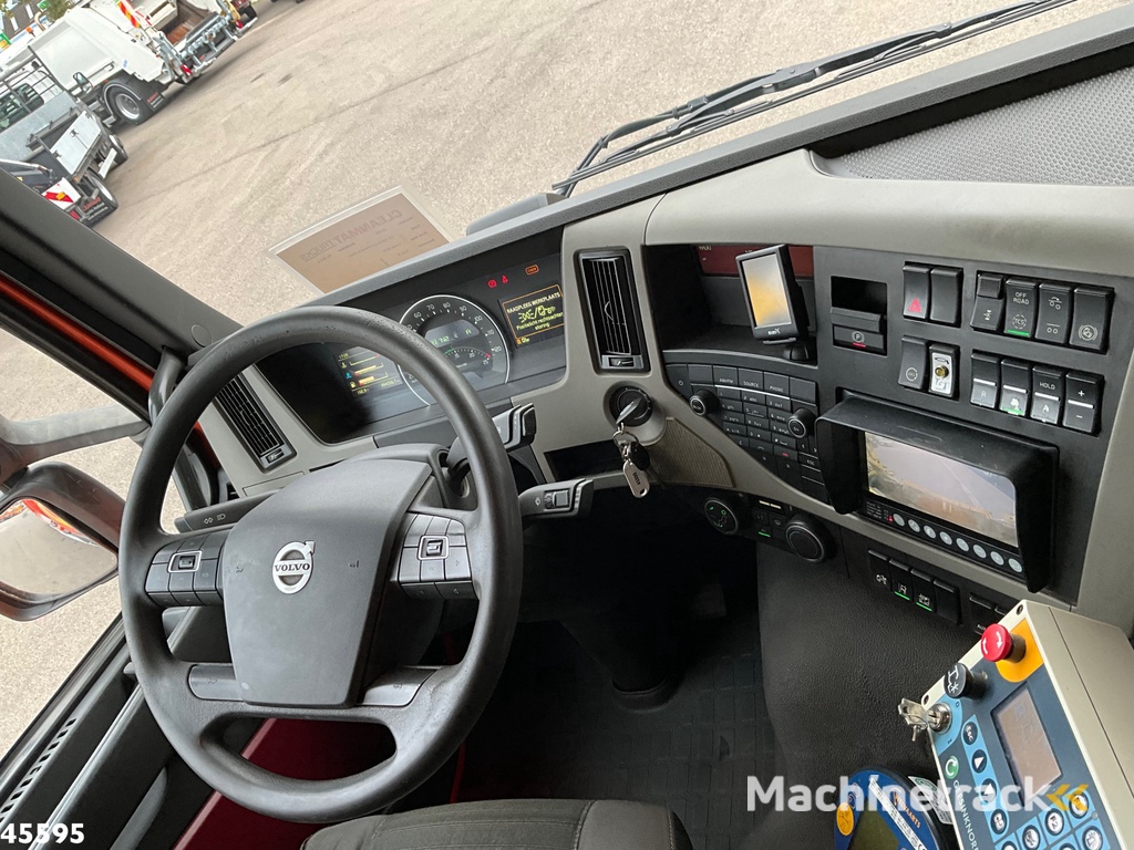 Volvo FM 330 Euro 6 Geesink 20m³