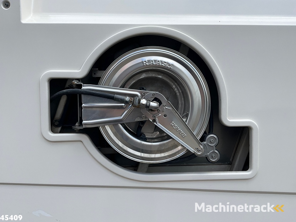 Schmidt Cleango 500 Compact Euro 6 with 3-rd brush