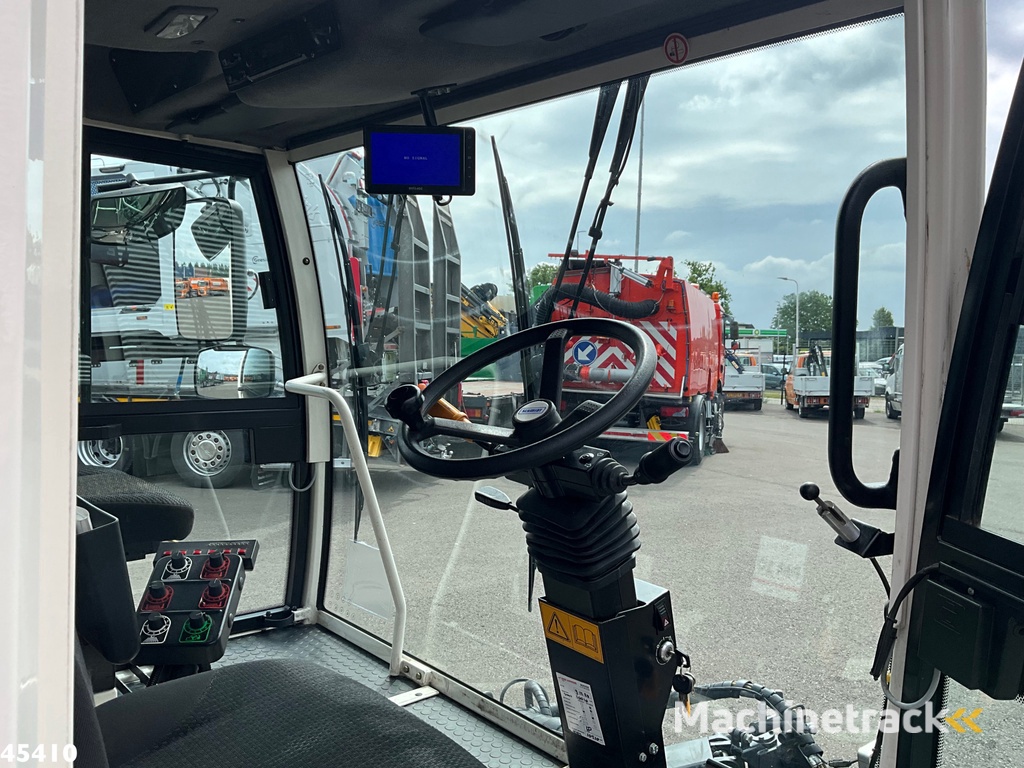 Schmidt Cleango 500 Compact Euro 6 with 3-rd brush