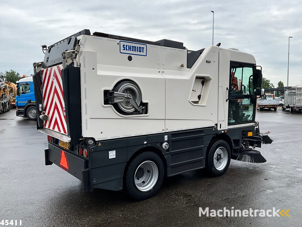 Schmidt Cleango 500 Compact Euro 6 with 3-rd brush