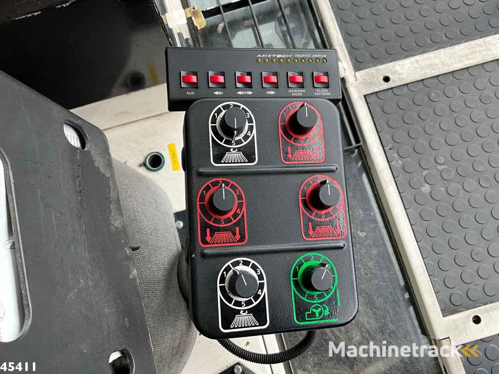 Schmidt Cleango 500 Compact Euro 6 with 3-rd brush