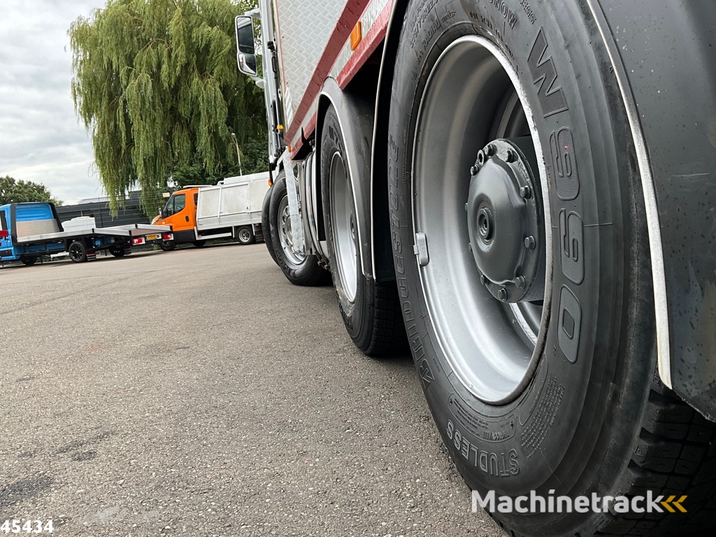 Mercedes-Benz Arocs 3251 8x4 Euro 6 Retarder HMF 85 Tonmeter laadkraan Fly-Jib