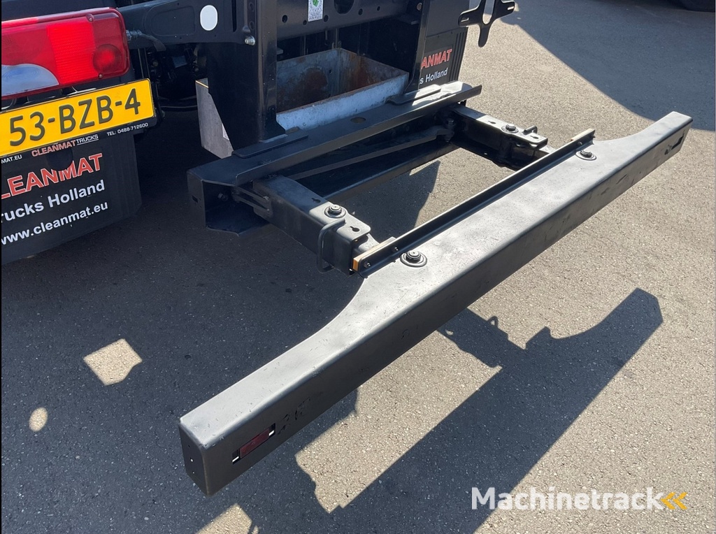 Man TGS 32.470 8x4 Euro 6 Hiab 22 Tonmeter laadkraan Just 68.765 Km!