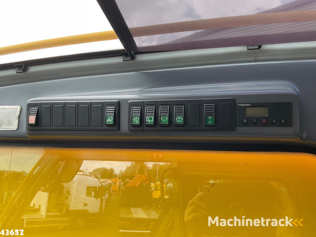 Faun ATF 50G-3 6x6x6 50 Ton NL kraan!