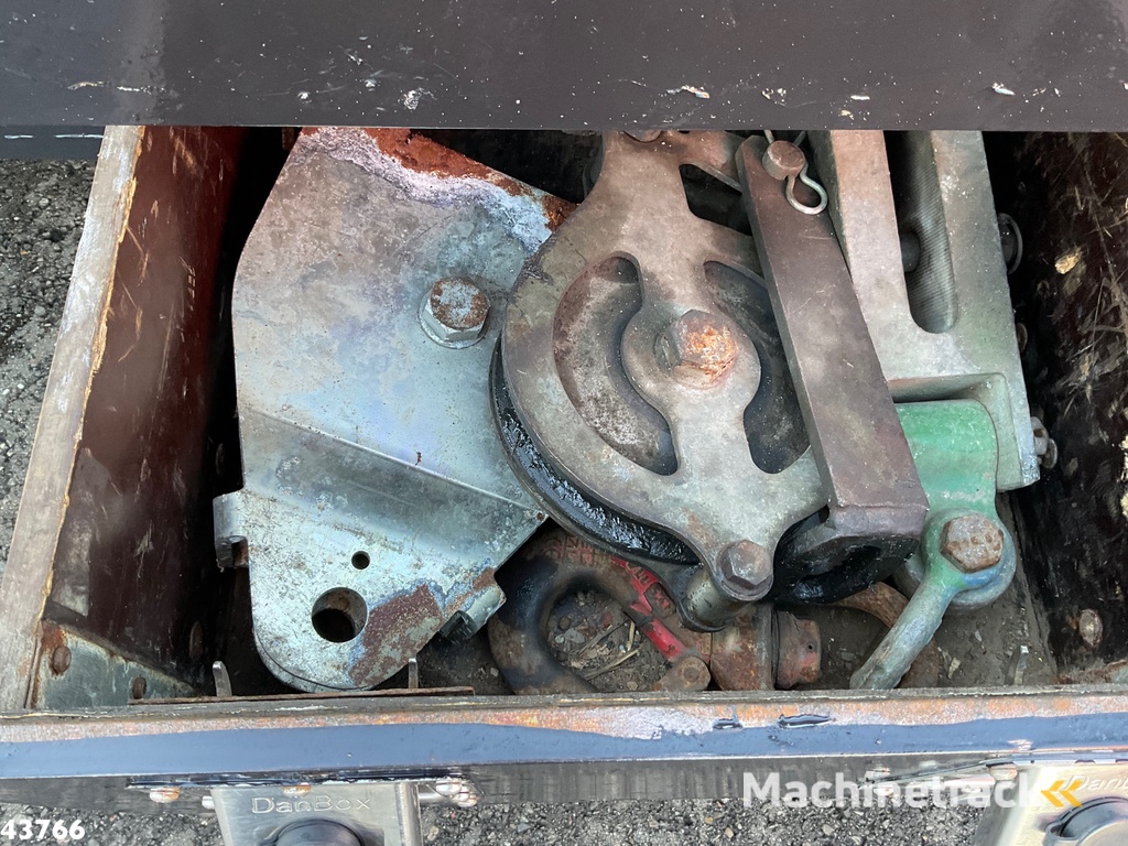 Man TGS 35.480 8x4H Euro 6 HMF 40 Tonmeter laadkraan + Fly-Jib