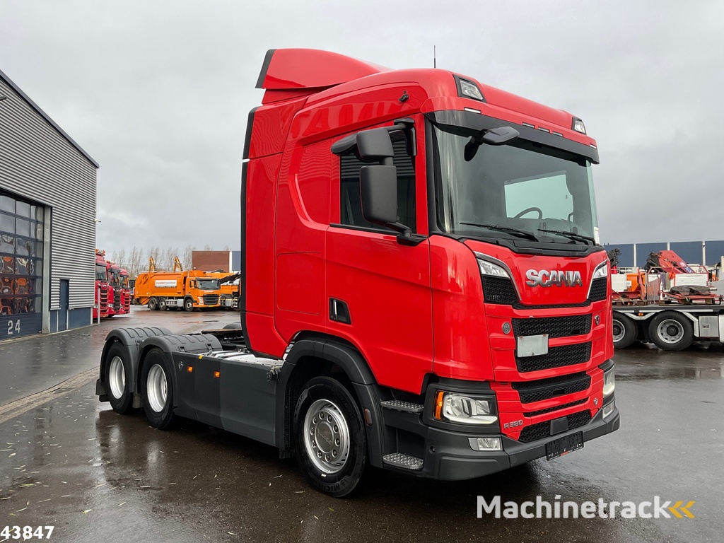 Scania R 580 V8 6x4 Euro 6 Retarder