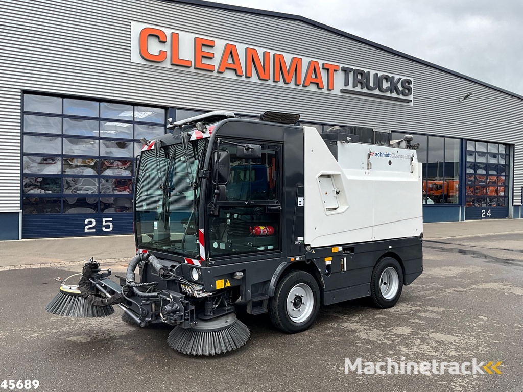 Schmidt Cleango Compact 500 Euro 6 with 3-rd brush Just 4.260 km!