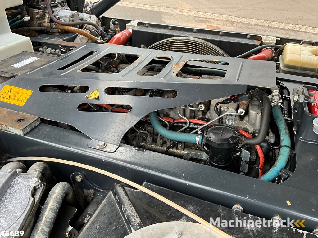 Schmidt Cleango Compact 500 Euro 6 with 3-rd brush Just 4.260 km!