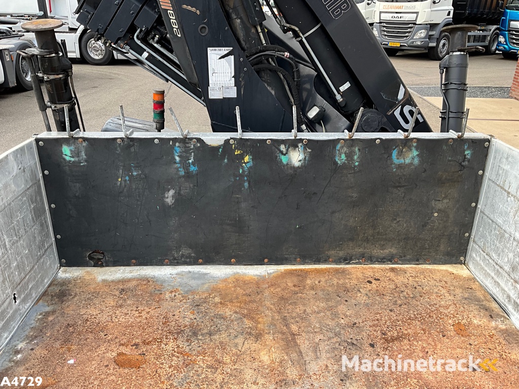 Laadplateau met Hiab 28 Tonmeter laadkraan