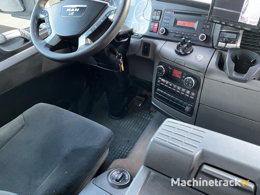 MAN TGA 41.440 8x4 Full Steel AJK 26 Ton haakarmsysteem + Laadplateau met Hiab 28 Tonmeter laadkraan