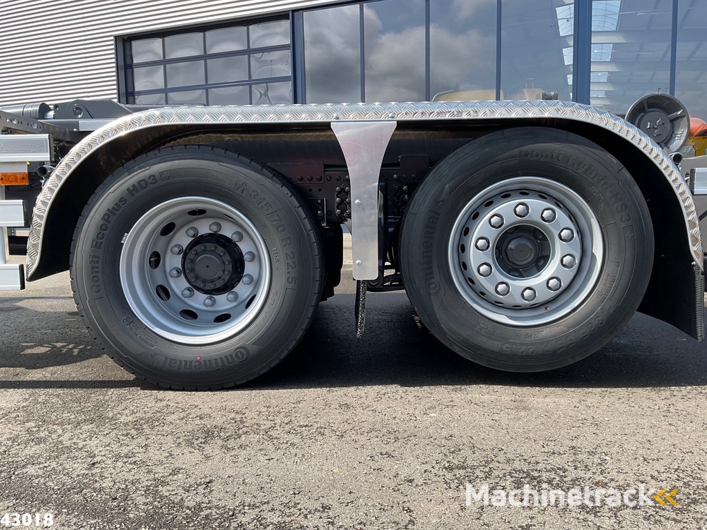 Volvo FE 350 6x2 HMF 19 Tonmeter laadkraan New and Unused!