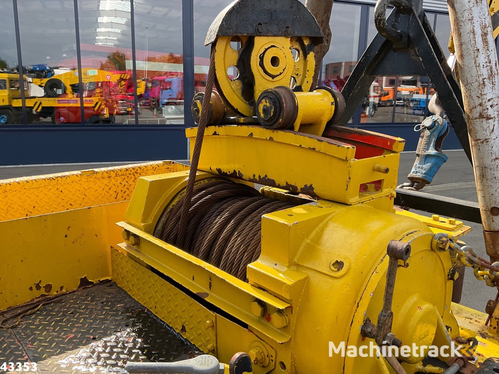 DAF FTS 2600 DKA 310 Manuel Full Steel Bergingsvoertuig