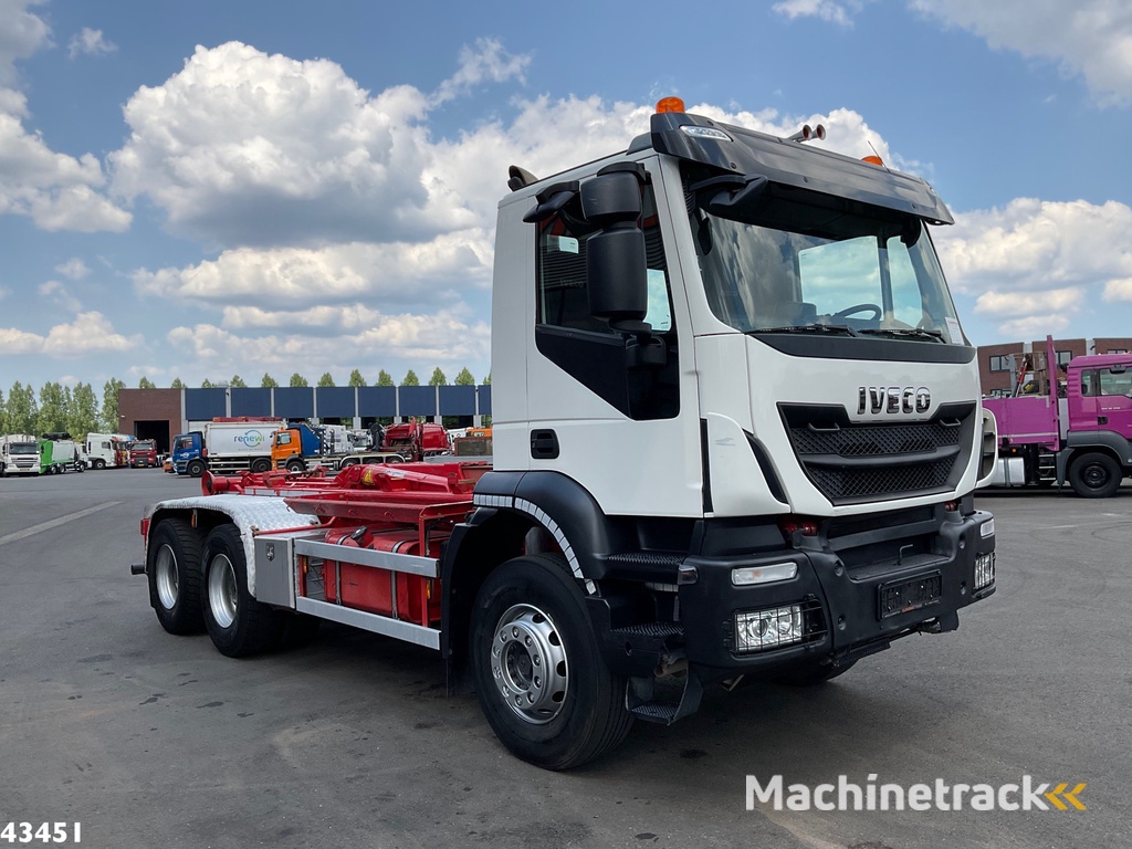 Iveco AD260T 6x4 Euro 6 AJK 20 haakarmsysteem