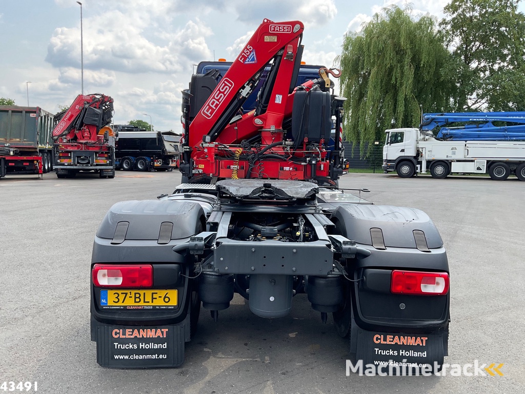 DAF FT CF 370 Euro 6 Fassi 15 Tonmeter laadkraan