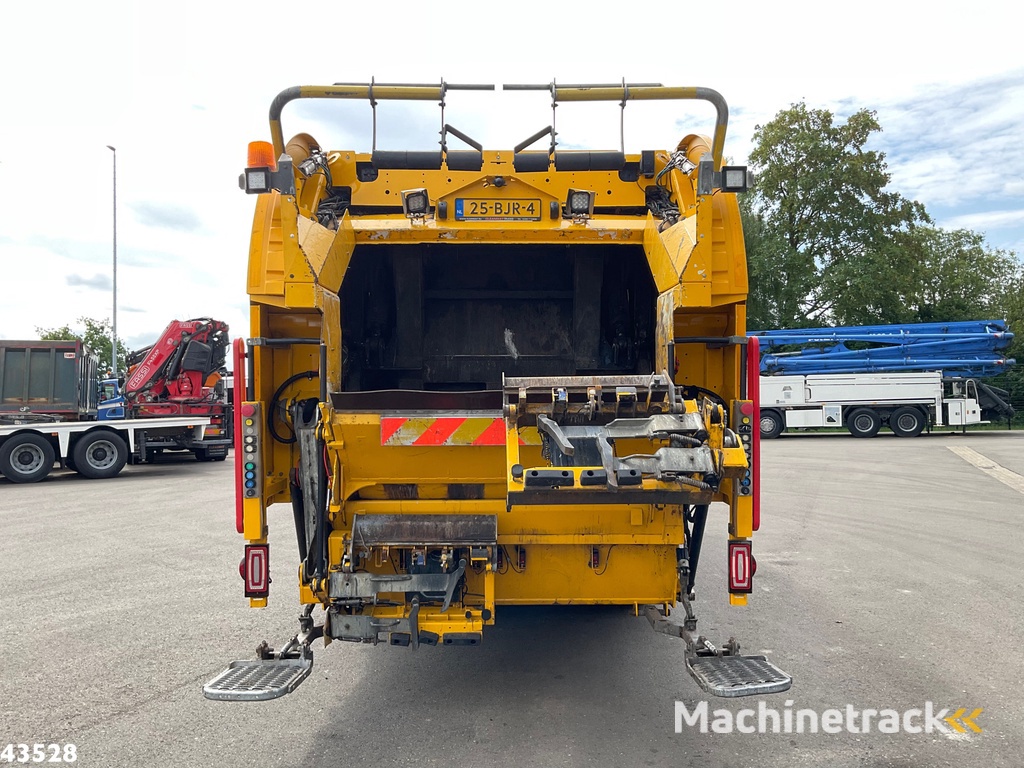 DAF FAN CF 290 Geesink 24m³