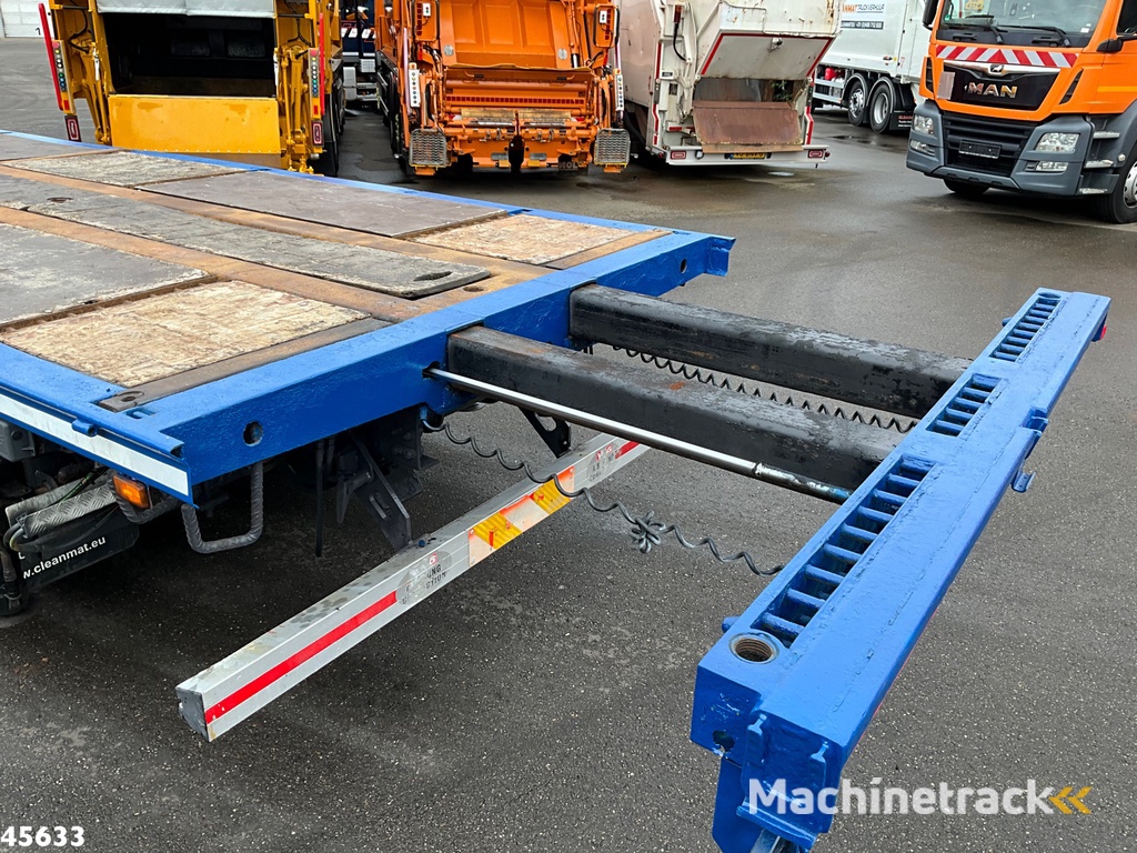 Scania R 560 V8 8x4 Retarder Hiab 47 Tonmeter laadkraan + Fly-Jib!