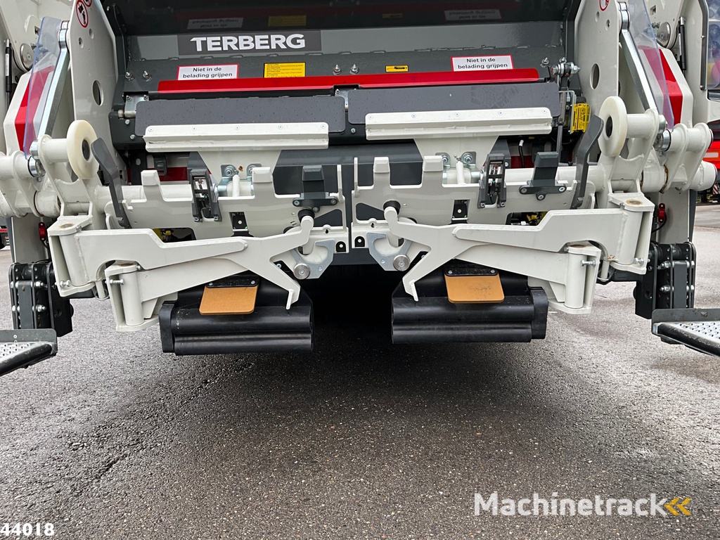 DAF FAG XD 300 Terberg Olympus 17m³