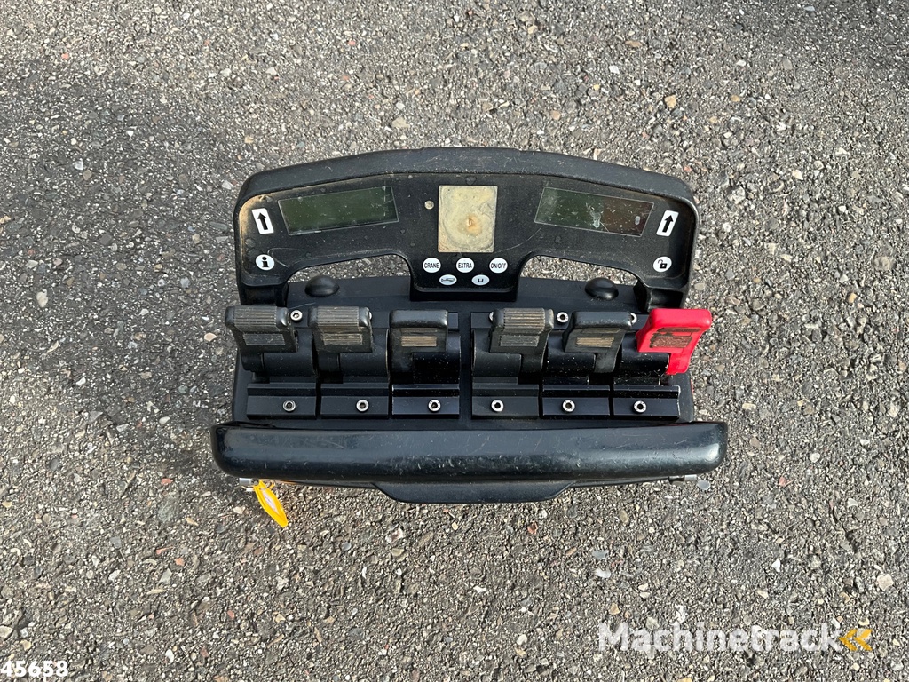 Volvo FH 480 8x4 Retarder Hiab 80 Tonmeter laadkraan + Fly-Jib!