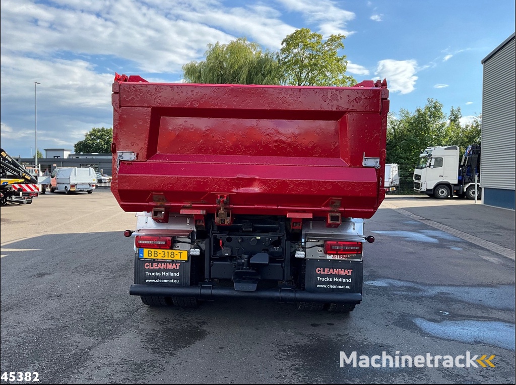 Man TGS 35.510 8X6H 15m³ kipper