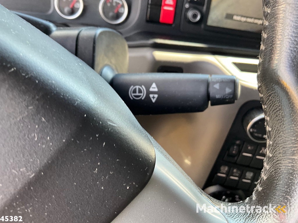 Man TGS 35.510 8X6H 15m³ kipper