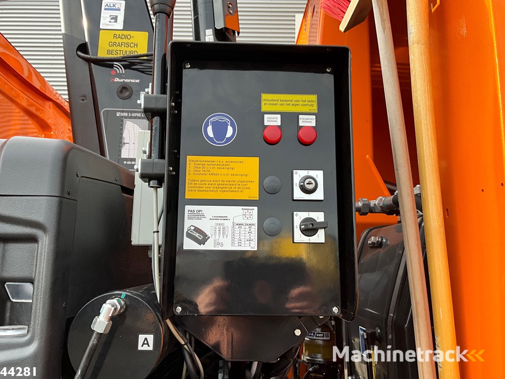 DAF FAN XD 340 Euro 6 Hiab 23 Tonmeter laadkraan