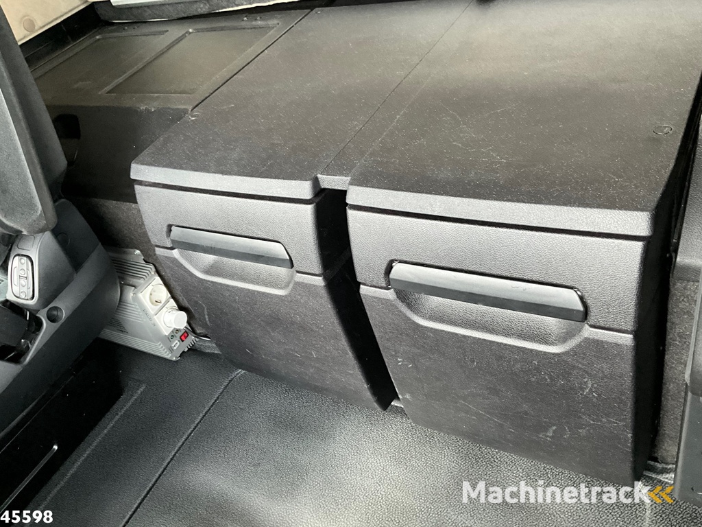 Mercedes-Benz Actros 1842 Mega GigaSpace MirrorCam