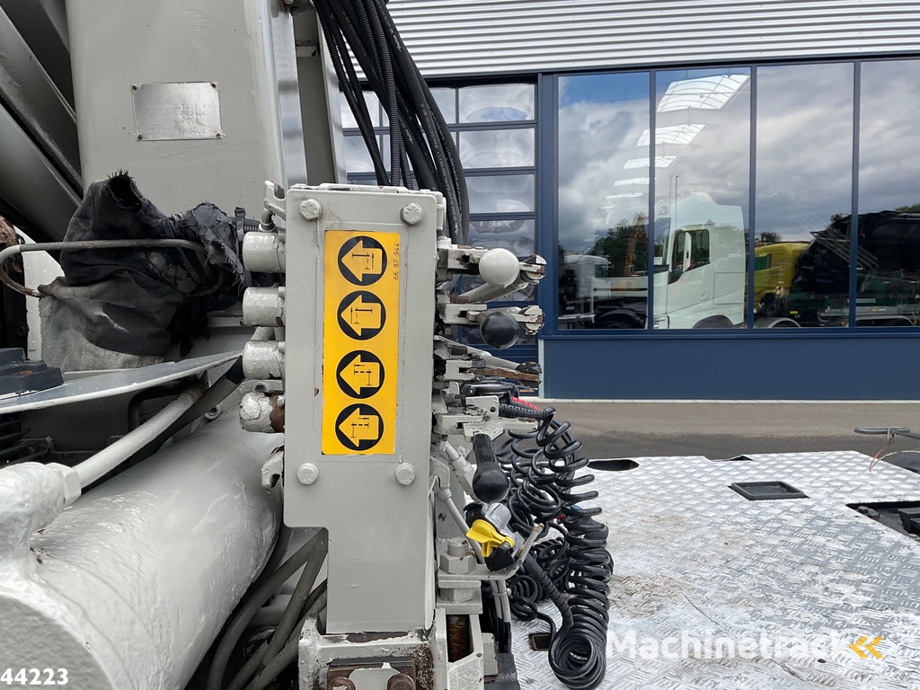 Volvo FM 340 HMF 12 Tonmeter laadkraan