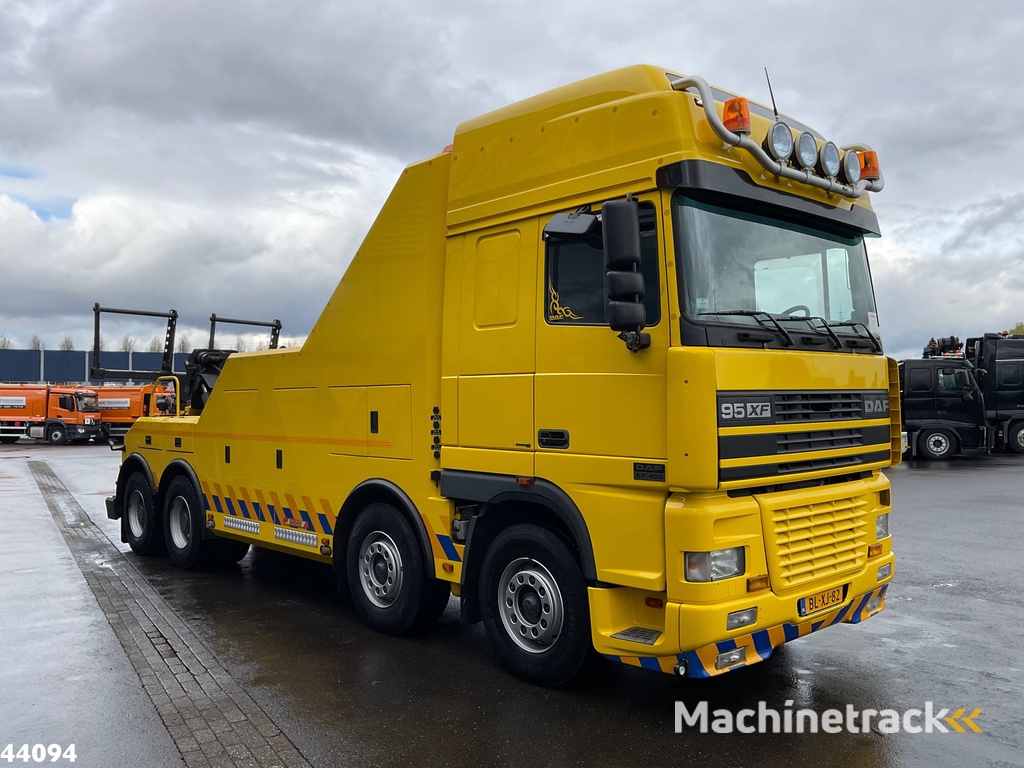 DAF FAD XF 430 8x4 Manual Steel JIGE Recovery truck