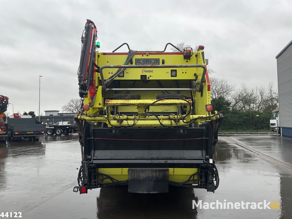 DAF FA CF 340 Euro 6 Norba 17 m³ + Palfinger 3.8 Tonmeter laadkraan + Winch