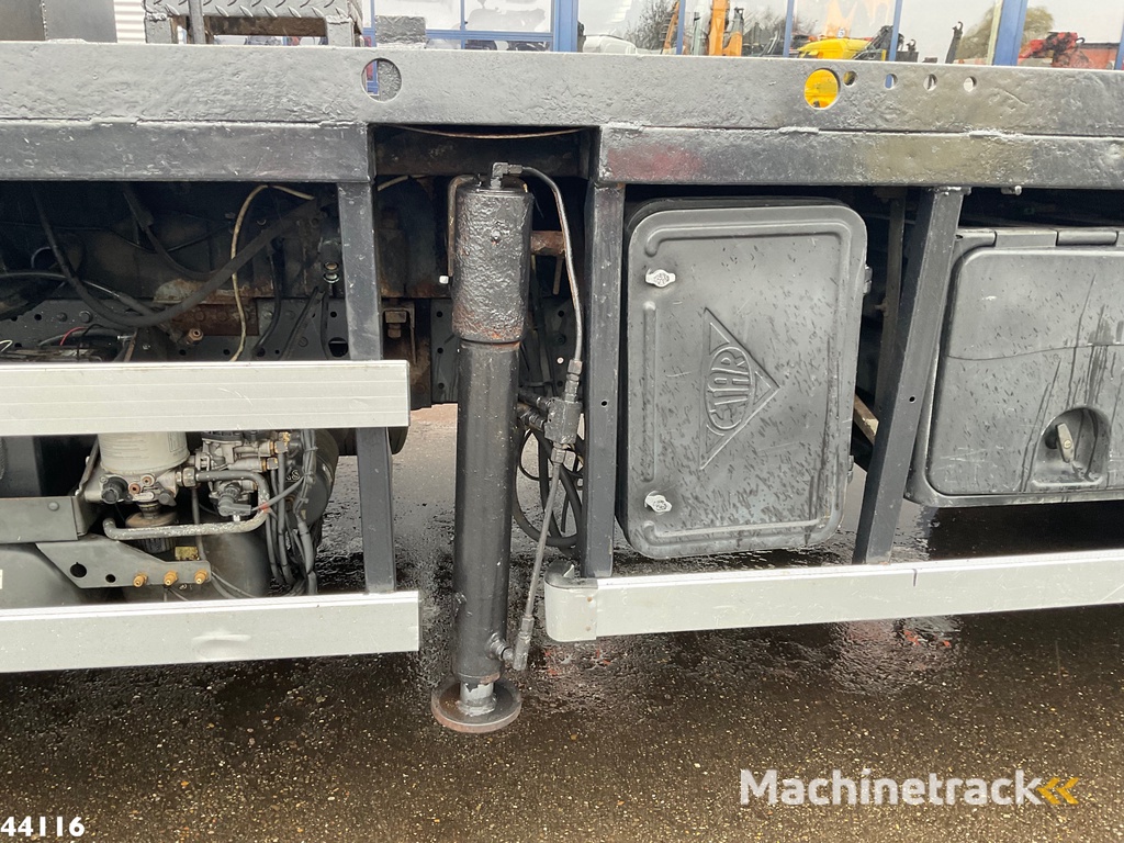 Mercedes-Benz Axor 1929 Effer 30 Tonmeter laadkraan