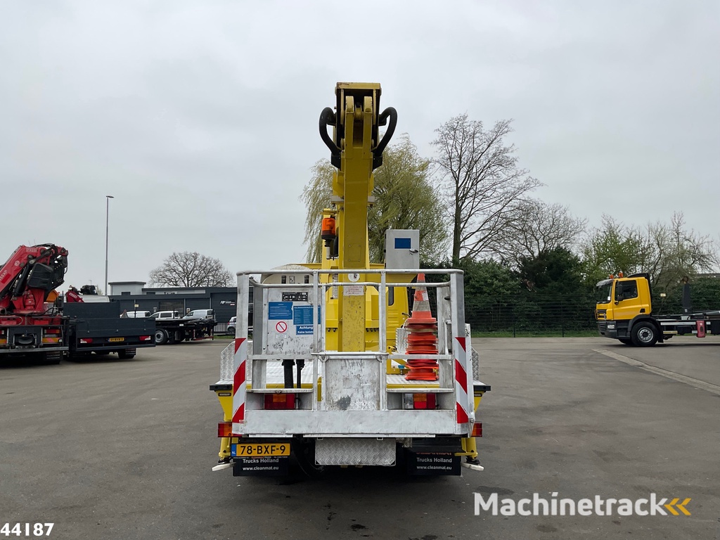 Mercedes-Benz Atego 815 Wumag Elevant 17 meter hoogwerker Just 39.048 km!