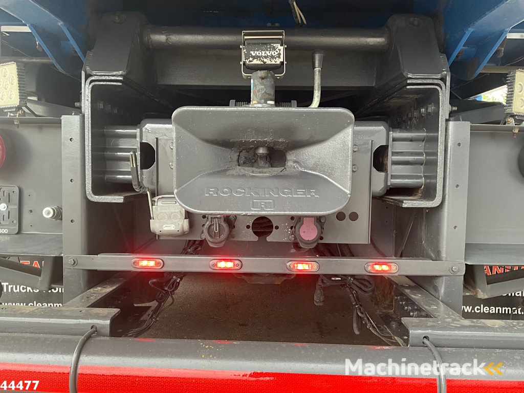 Volvo FMX 540 8x4 Euro 6 Fassi 36 Tonmeter laadkraan