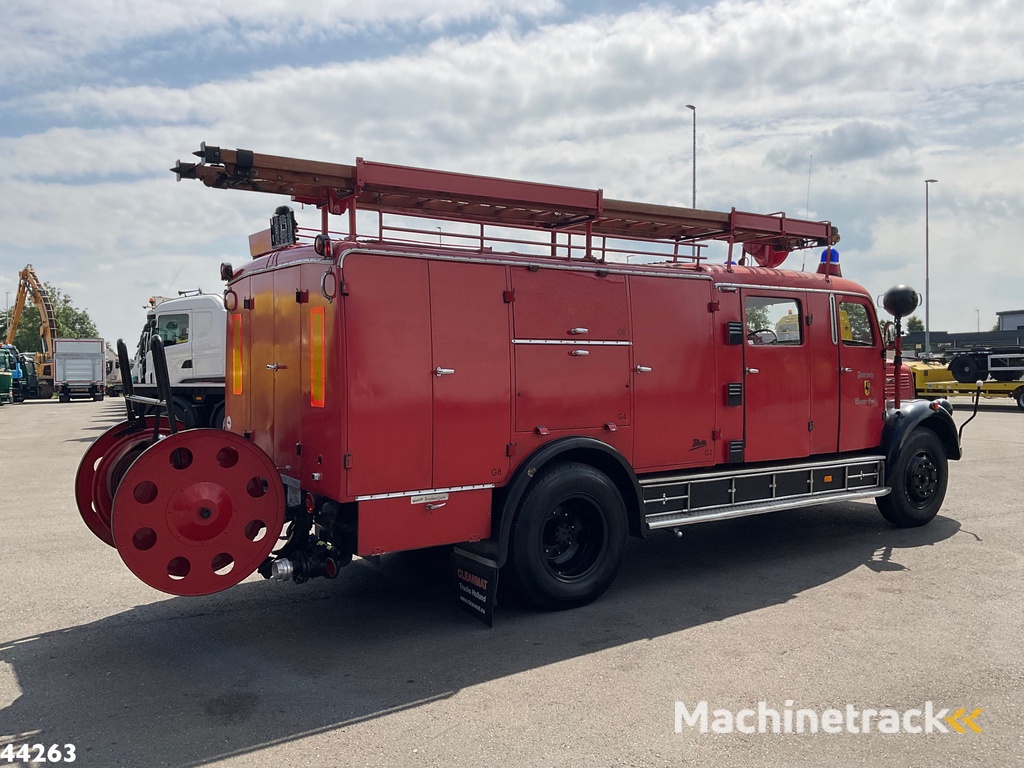 Mercedes-Benz LF 311 Oldtimer Feuerwehrfahrzeug Just 35.940 km!
