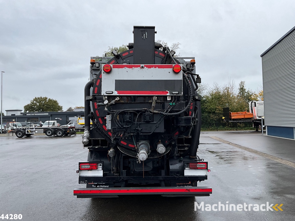 Volvo FM 400 8x4 Manual Wicom Combi