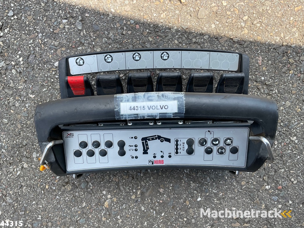 Volvo FMX 540 8x4 Euro 6 Hiab 28 Tonmeter laadkraan