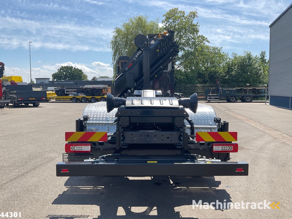 Volvo FMX 500 8x4 Euro 6 Hiab 65 Tonmeter laadkraan + Multilift 25 Ton haakarmsysteem NEW AND UNUSED!