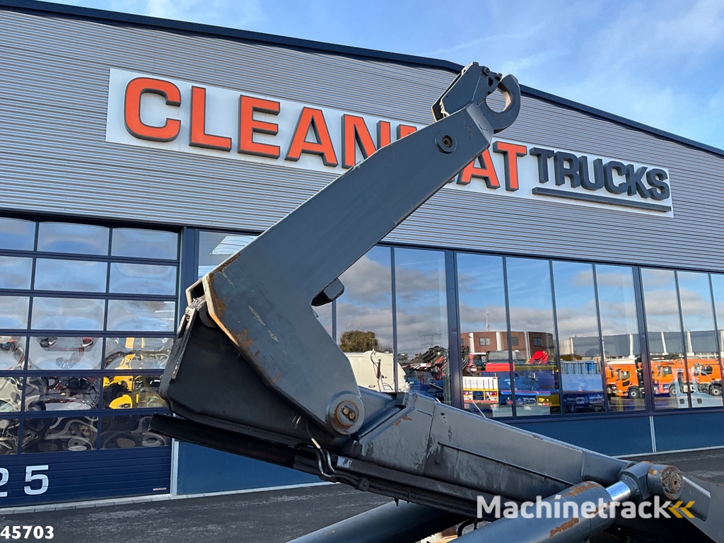 DAF FA 65 CF 250 Manual 20 Ton haakarmsysteem